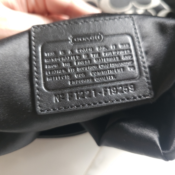 EUC Coach Poppy Canvas Handbag - Picture 12 of 12